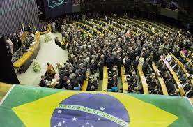 VOTE AGORA! São só dois segundos… (Ajude!)