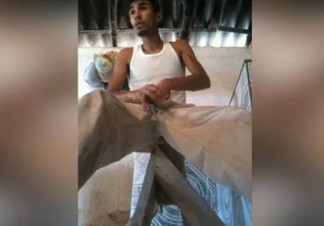 pedreiro punheta masturbação gozada caiu na net webcam amador latino