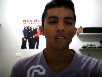 Fernando peludinho dando uma gozada na webcam
