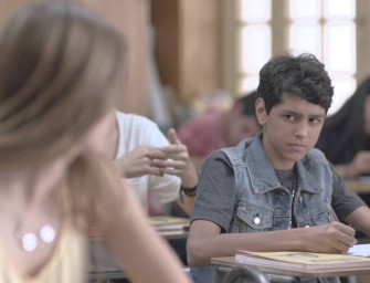 Descobriu que seu amigo é gay? Veja esse vídeo da Coca-cola