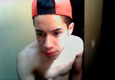 novinho de sao paulo batendo punheta branquinho