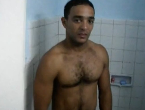 Pedreiro toca uma até gozar gostoso