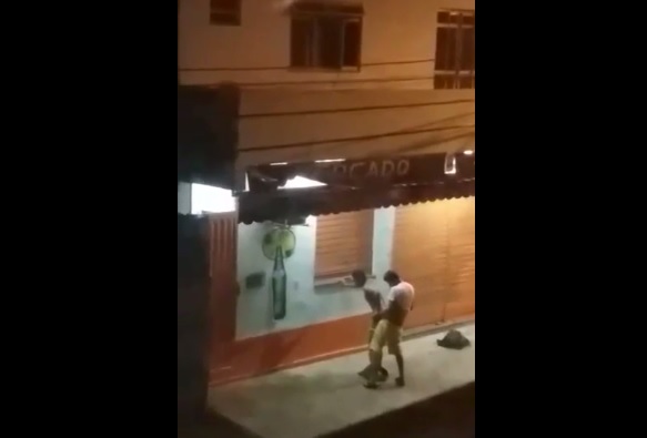 boys transando na rua em publico gay mercado sexo amador flagra