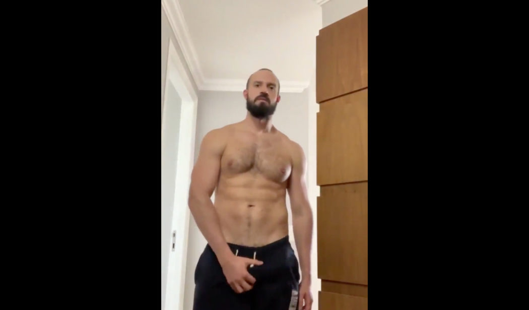 Andy Onassis, Pauzão, Big Dick, Piroca, Delícia