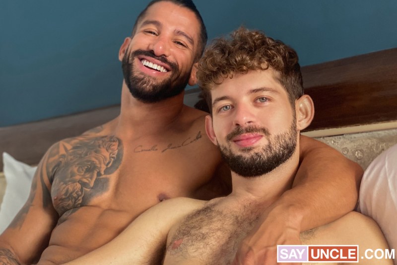 Rob-Campos-Octavio-Climbed-That-Chiseled-Man-Latin-Leche-01